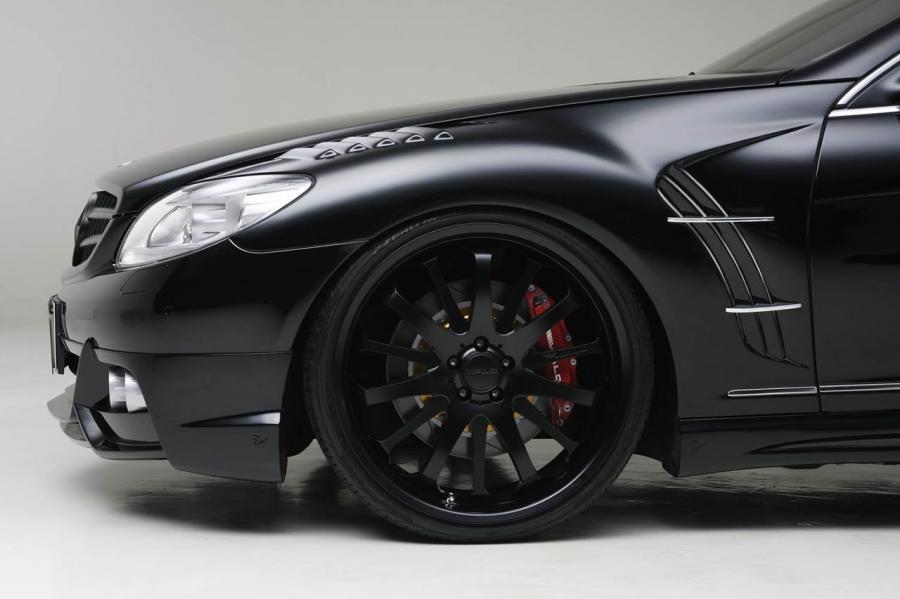  Mercedes-Benz CL-Class by Wald 2008 года  (фото 8 из 14)